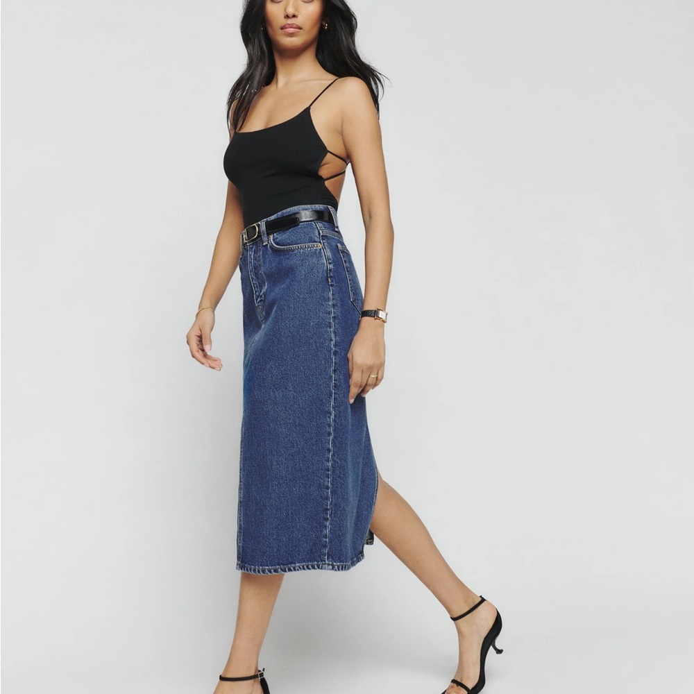 🍂🍂Jayde High Rise Denim Midi Skirt🍂🍂